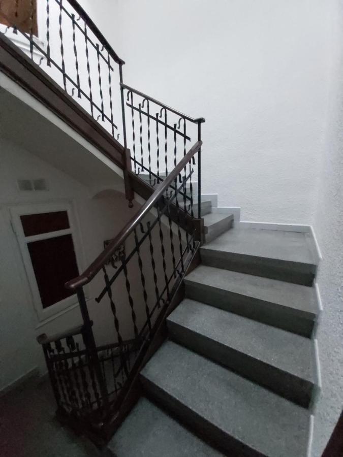 Hostal Porta De Nuria Рибес-де-Фресер Екстер'єр фото