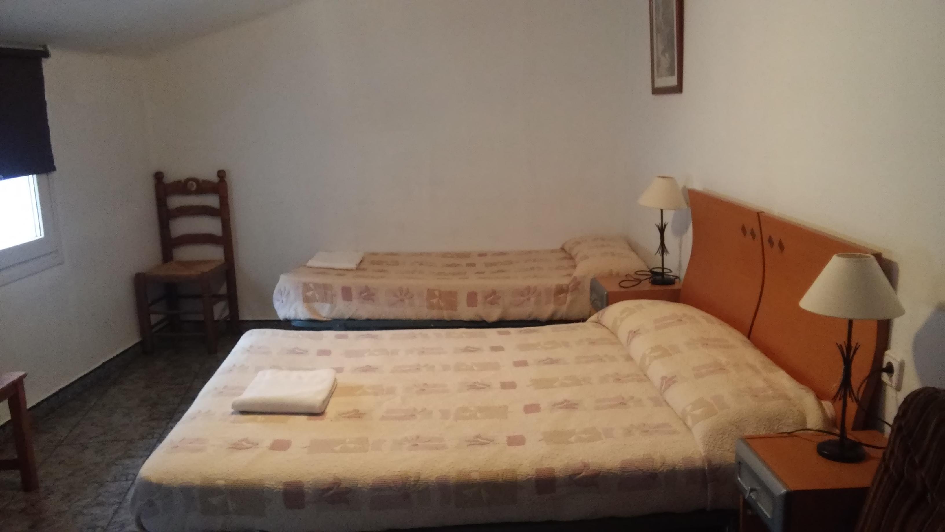 Hostal Porta De Nuria Рибес-де-Фресер Екстер'єр фото